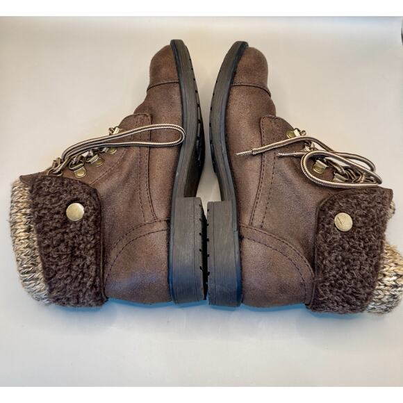 Cliffs by White Mountain Brown Fold Over Knit Cuff Boots Women’s 6M Lace Up - Picture 4 of 12